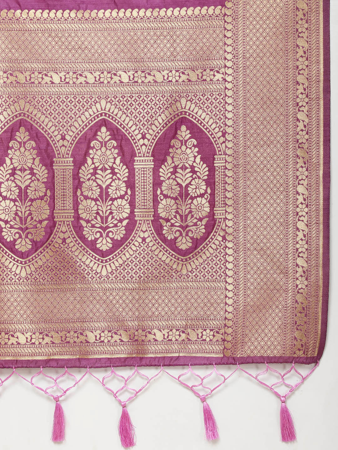 Zari Border Woven Handloom Saree
