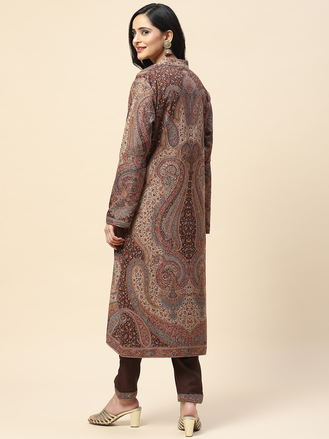 Resham Jaal Woven Pashmina Kurta With Pants &amp; Jacket