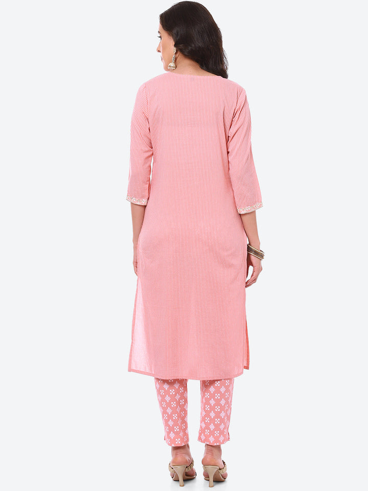 Zari Embroidered Yoke Printed Cotton Kurta With Pant