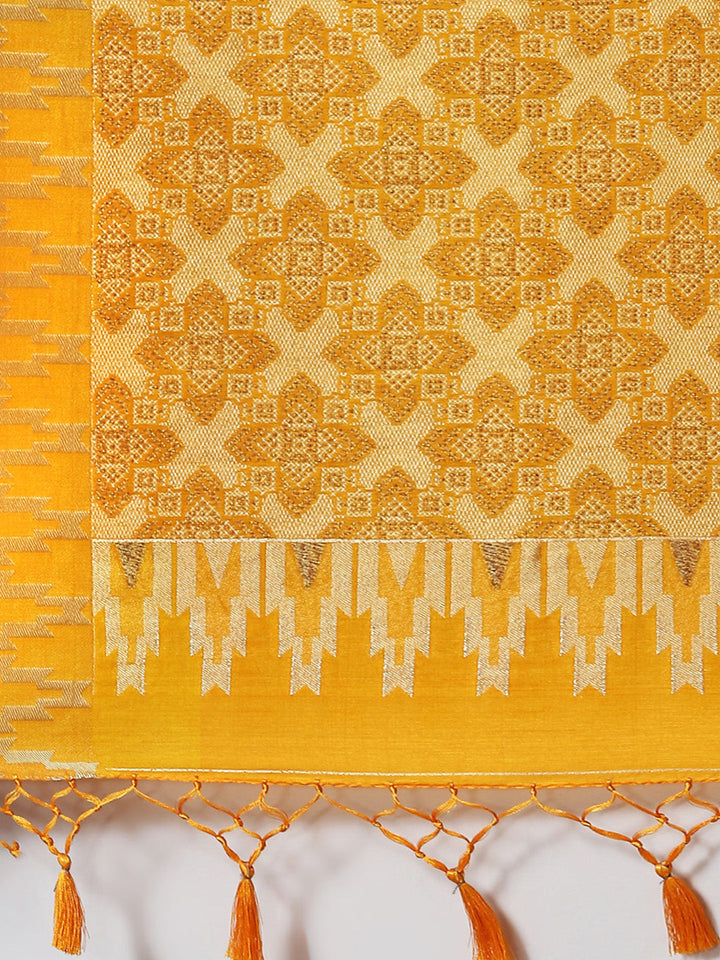 Zari Border Woven Handloom Saree
