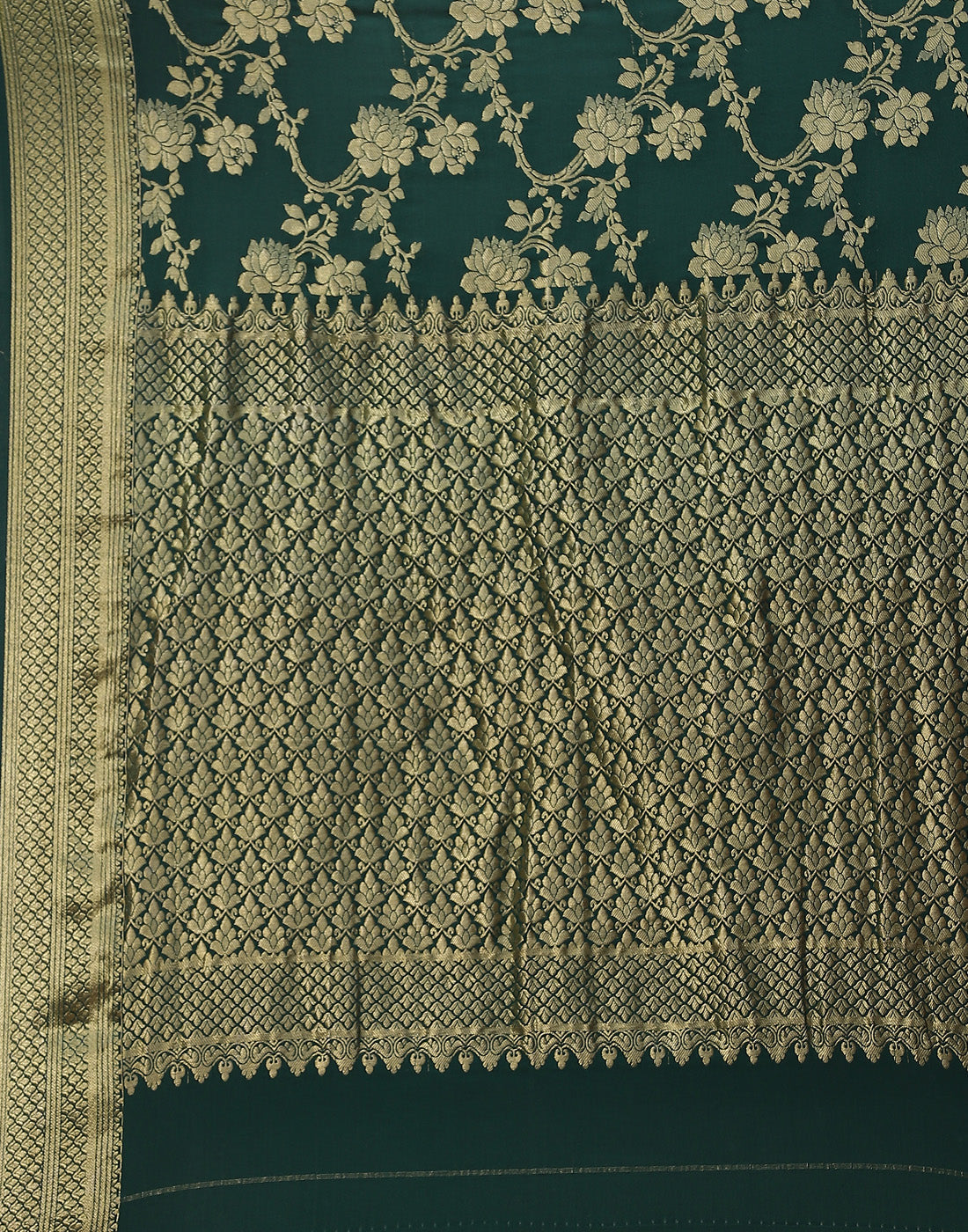 Zari Jaal Crepe Saree
