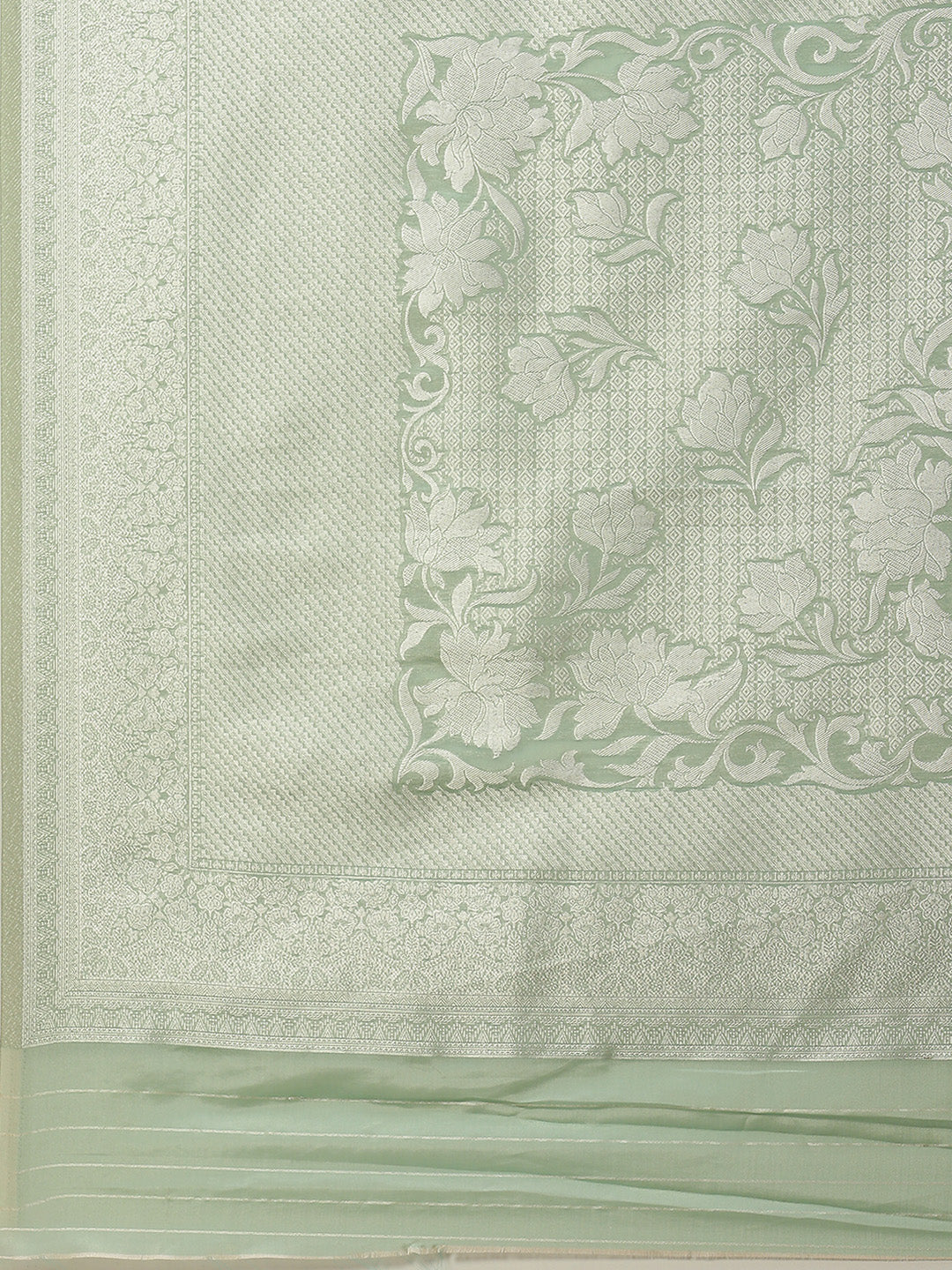 Floral Zari Jaal Organza Woven Saree
