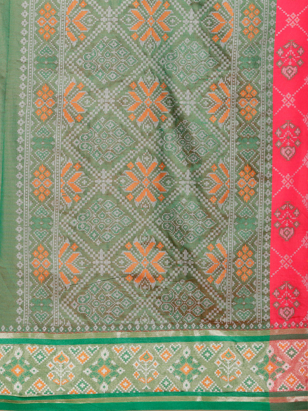 Zari Jaal Handloom Woven Saree