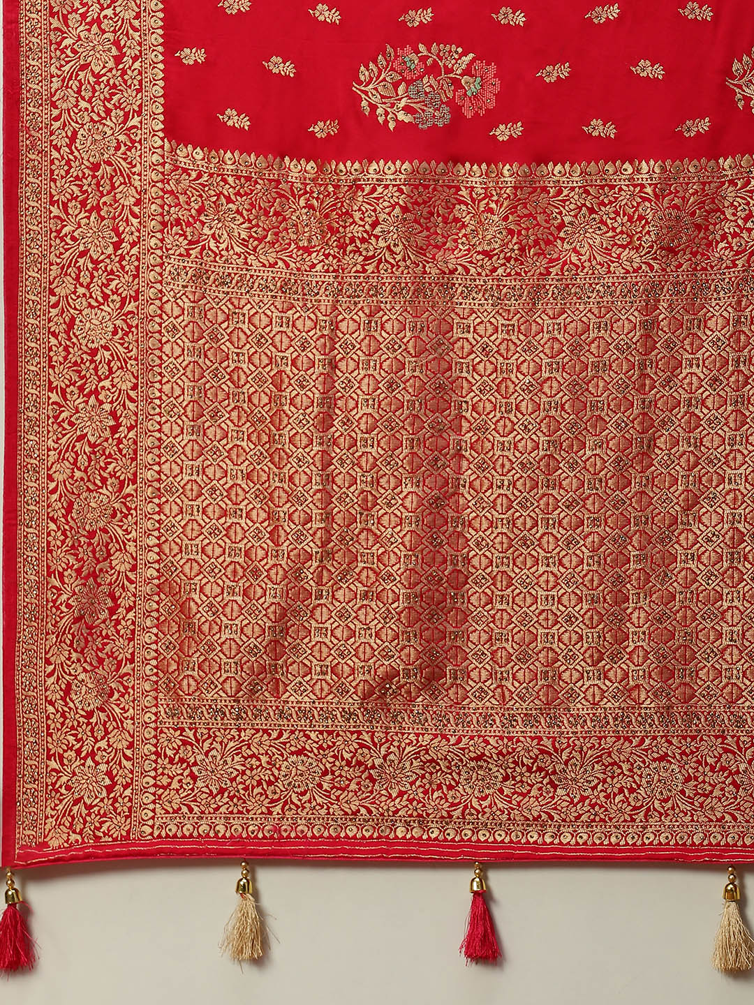 Zari Border Booti Satin Woven Saree