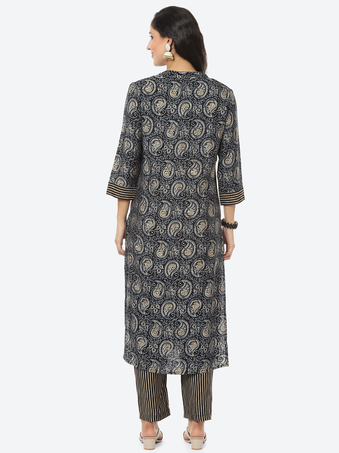 Paisley Printed Muslin Kurti With Pant