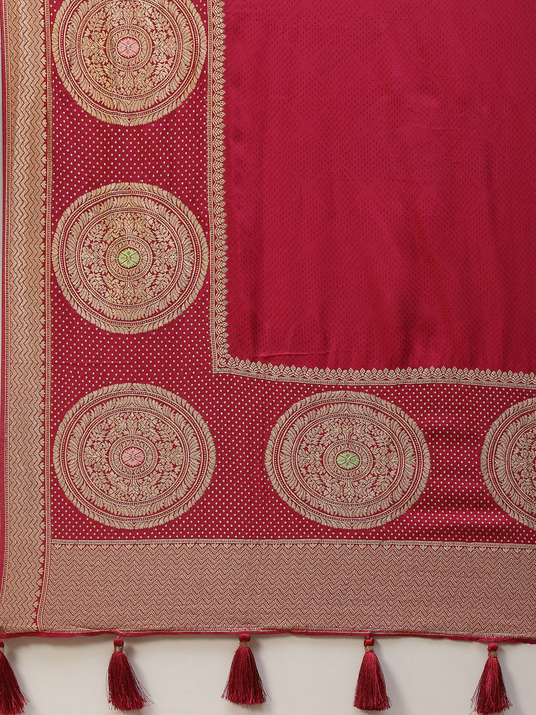 Zari Border Booti Banarasi Woven Saree
