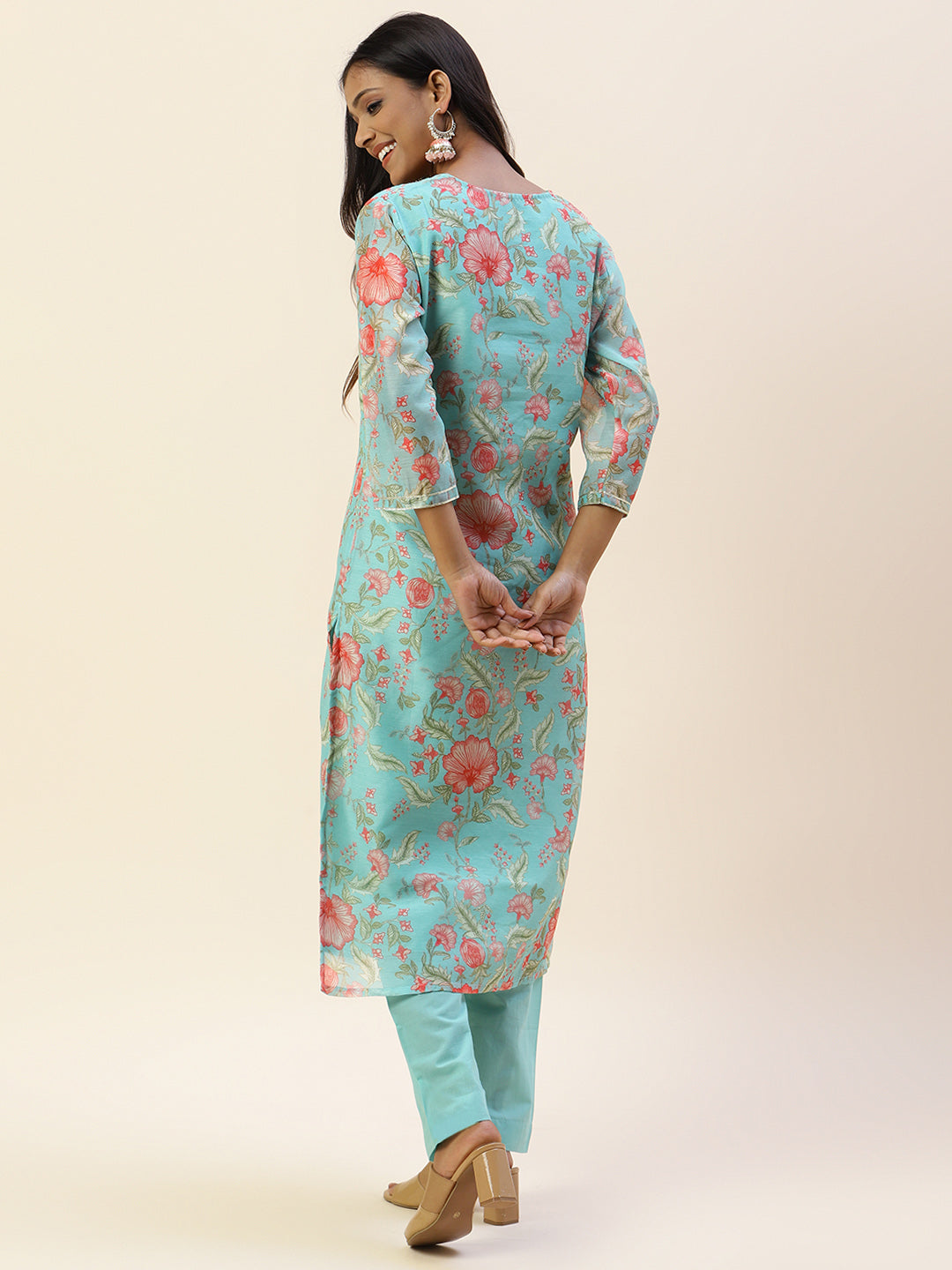 Printed &amp; Yoke Embroidered Chanderi Kurta With Pants