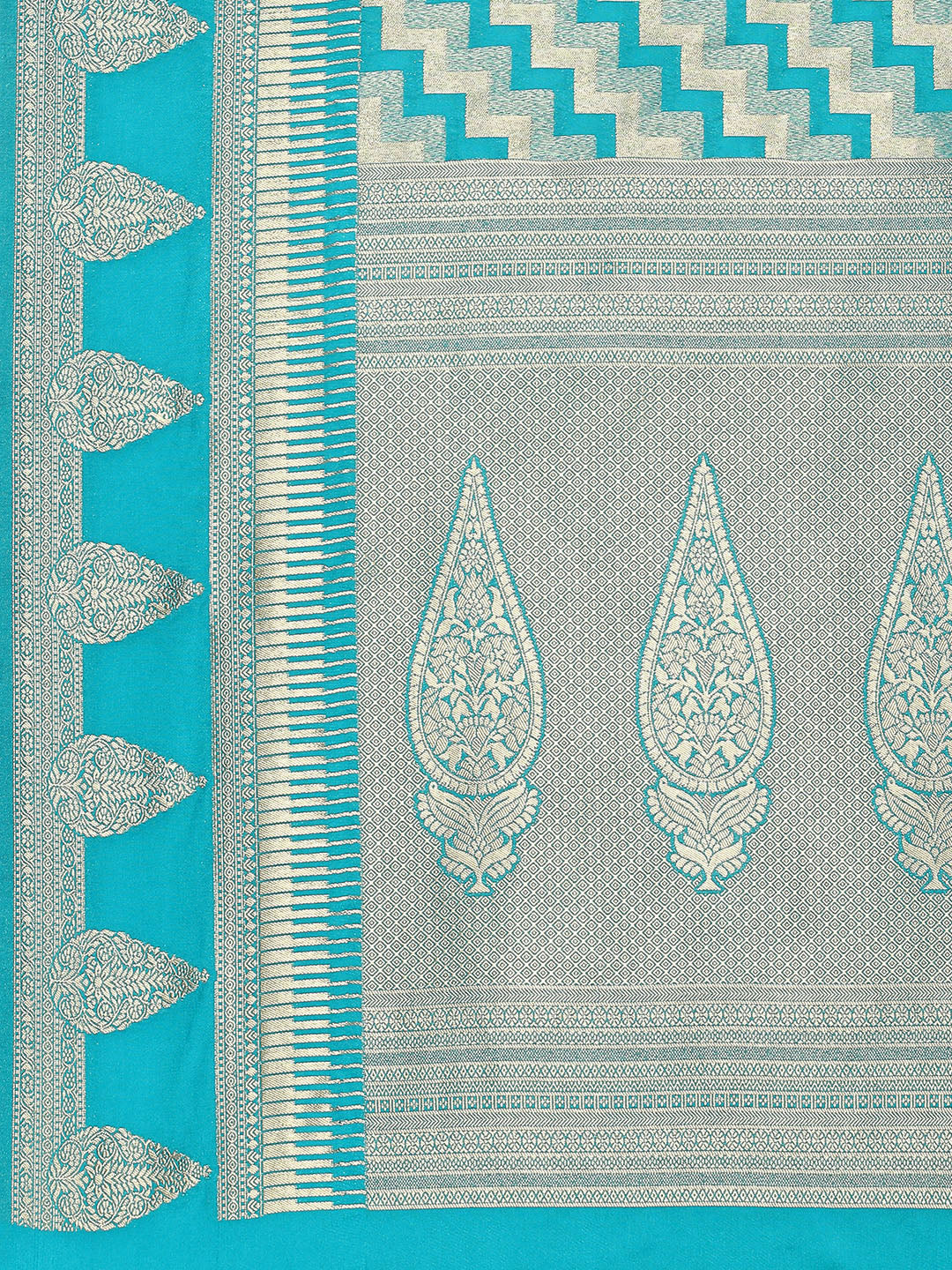 Zari Jaal Woven Handloom Saree