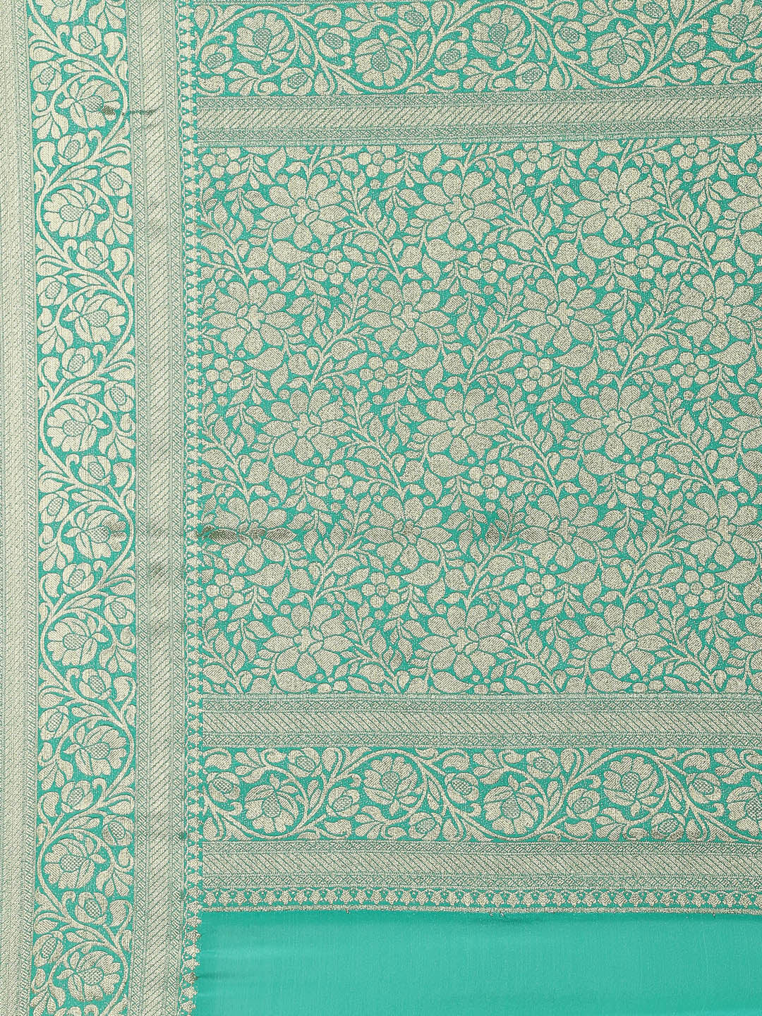 Zari Booti Crepe Plain Saree