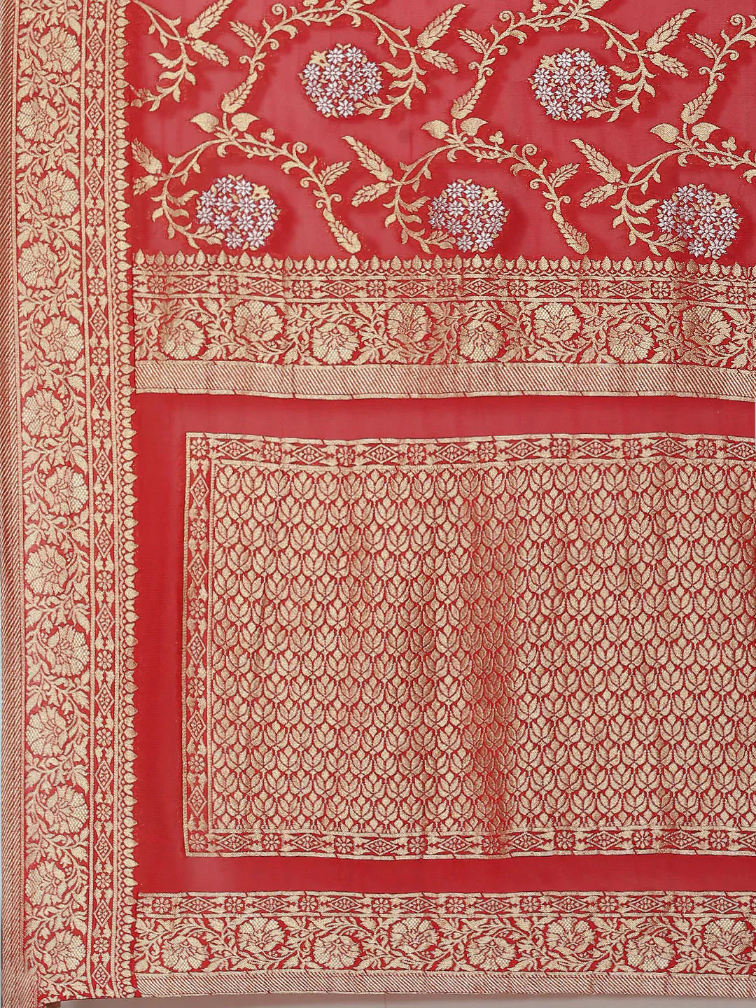 Zari Border Booti Handloom Woven Saree