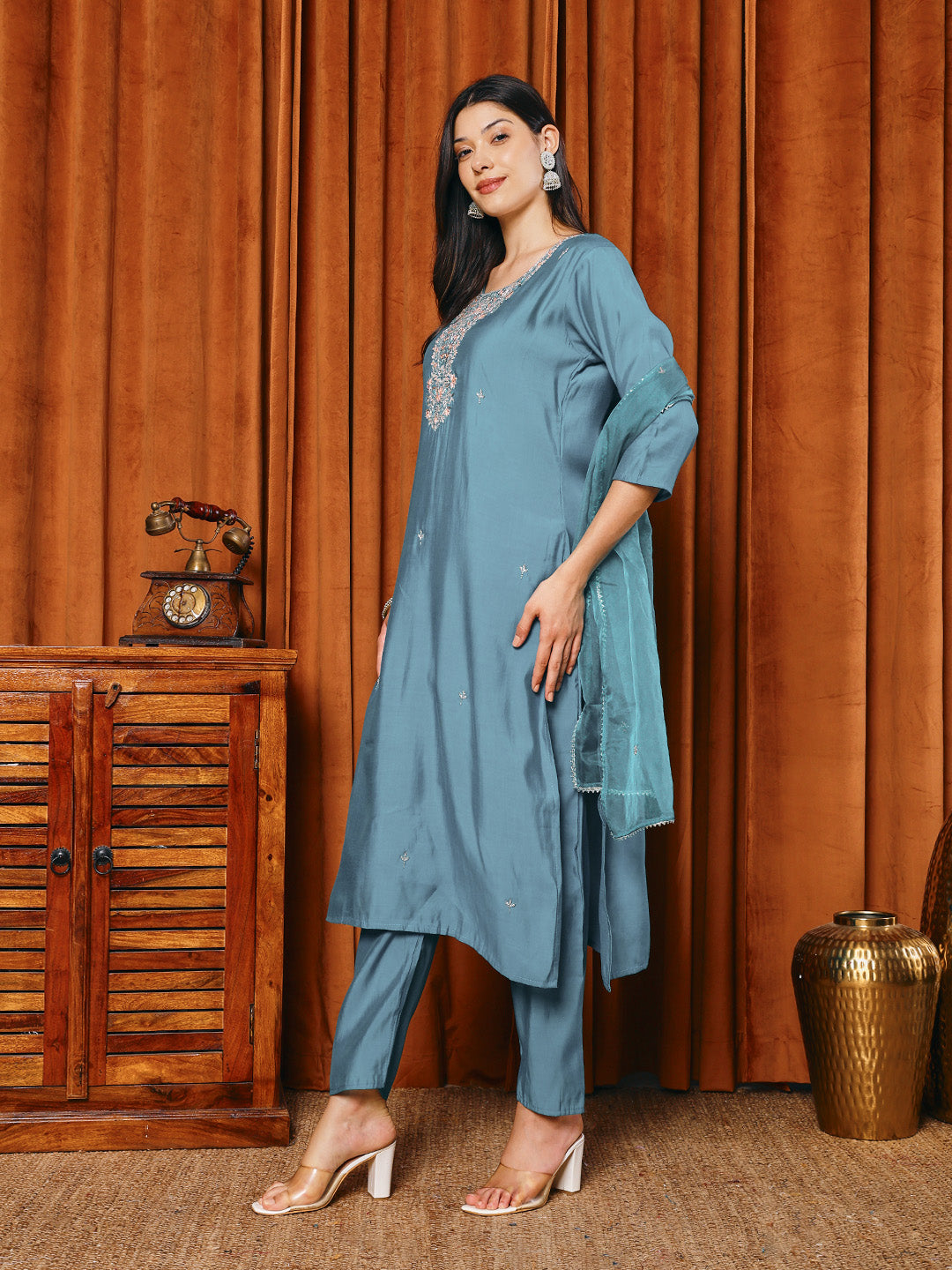 Embroidered Muslin Kurta With Pants &amp; Dupatta