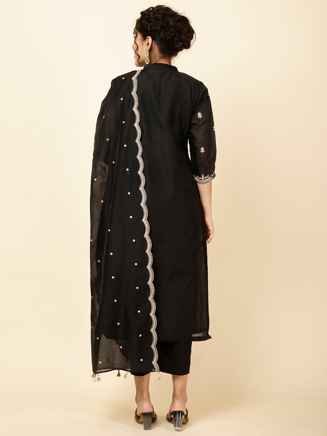 Embroidered Chanderi Kurta With Pants &amp; Dupatta