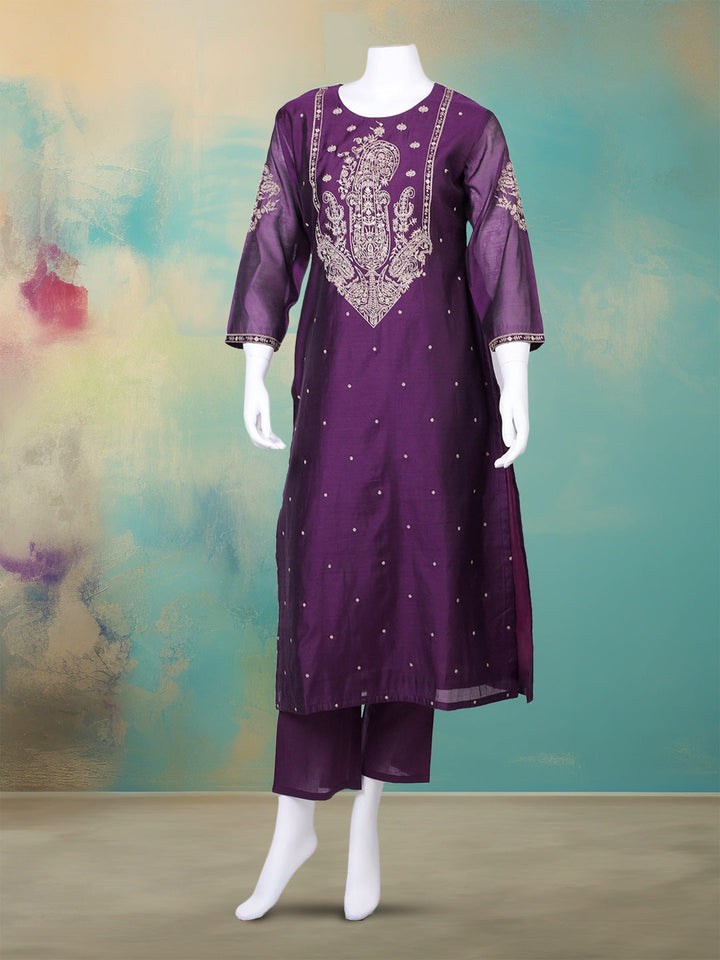 Embroidered Chanderi Kurta With Pant &amp; Dupatta