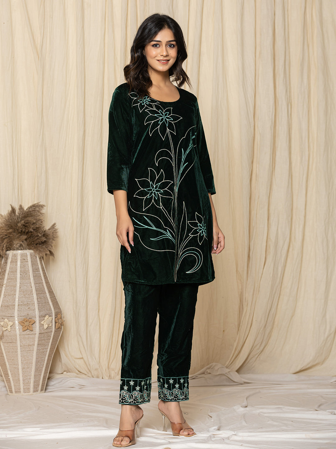 Bottle Green Velvet Floral Embroidered Kurta with Straight Pants