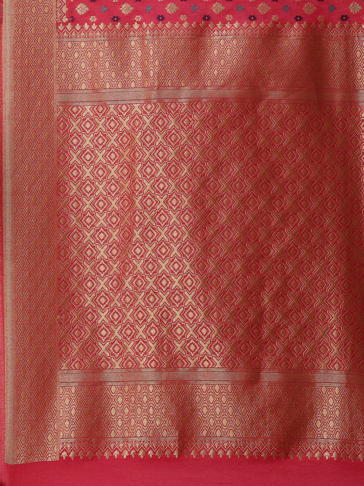 Zari Border Booti Handloom Woven Saree