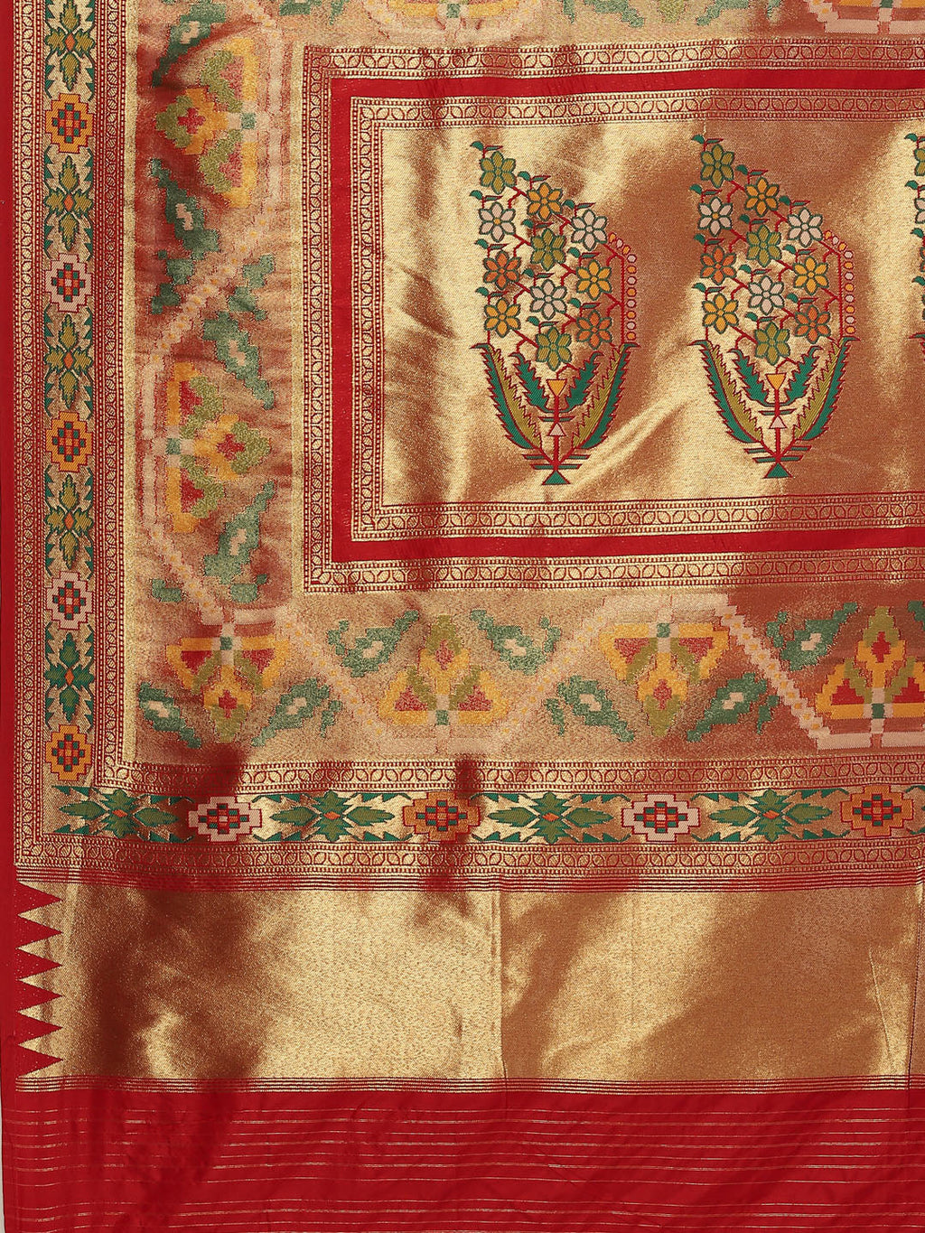 Zari Jaal Banarasi Woven Saree