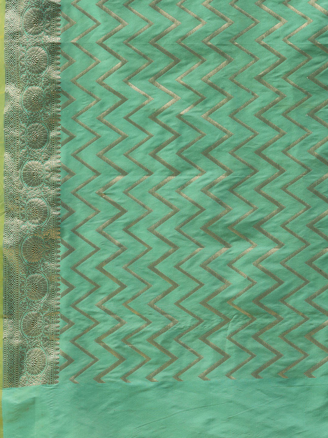 Zari Jaal Woven Banaras Saree