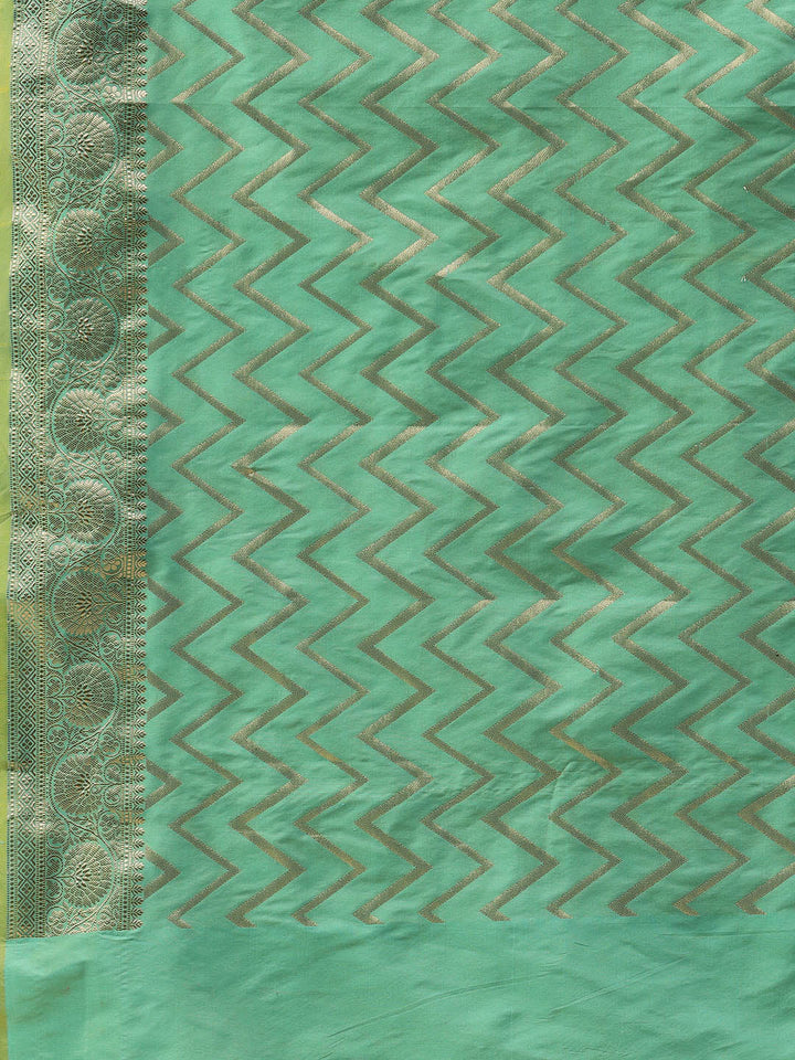 Zari Jaal Woven Banaras Saree