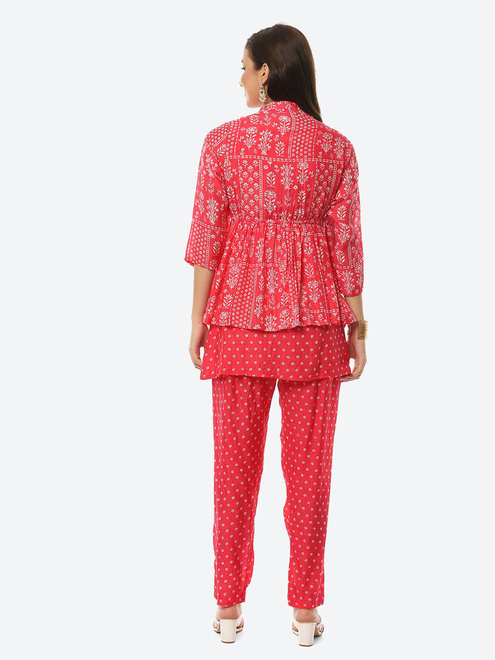Floral Printed Muslin Kurti With Pant &amp; Jacket
