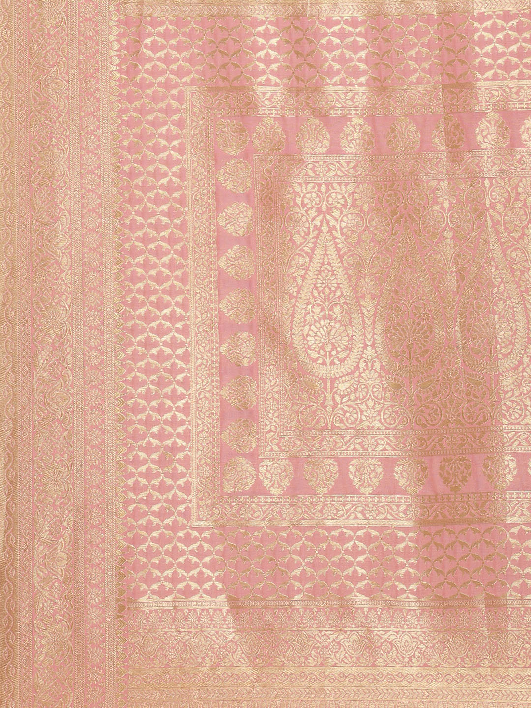 Zari Border Booti Art Handloom Woven Saree