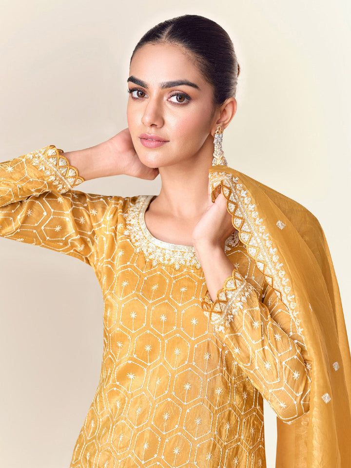 Embroidered Tissue Crush Kurta With Plazzo &amp; Dupatta