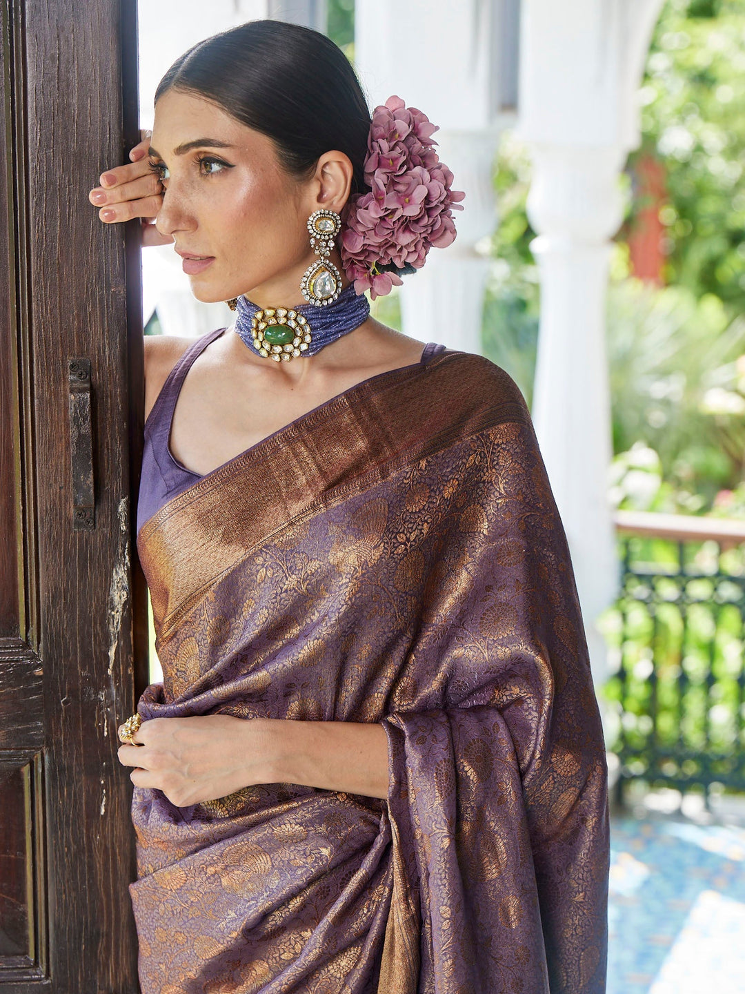 Antique Jaal Crepe Plain Saree