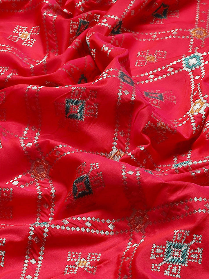 Zari Jaal Woven Art Silk Banarsi Saree