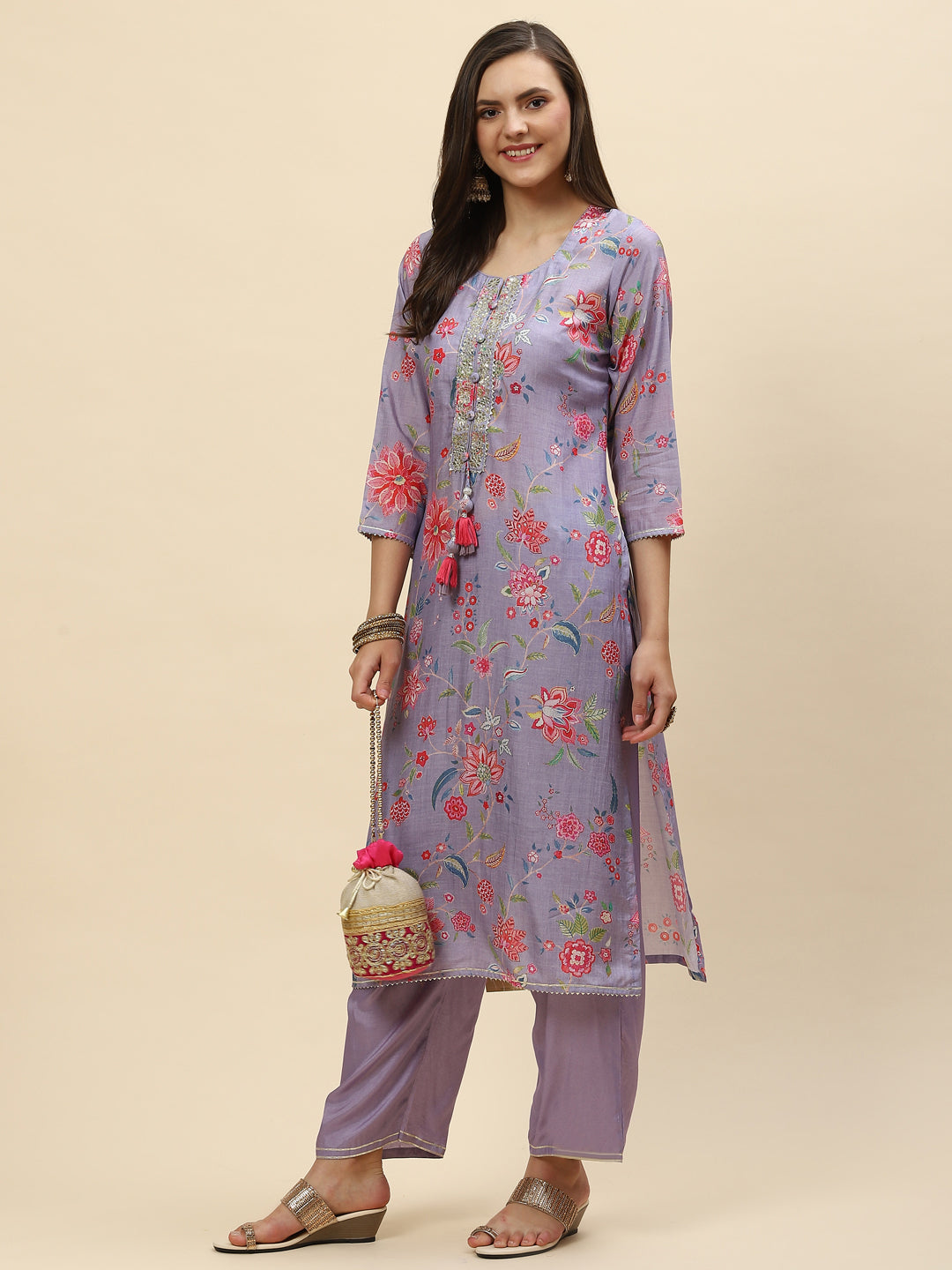 Neck Patti & Floral Printed Muslin Kurta With Pants