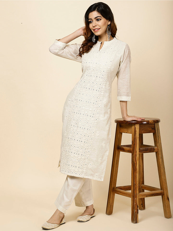 Thread Embroidered Cotton Kurta With Pants