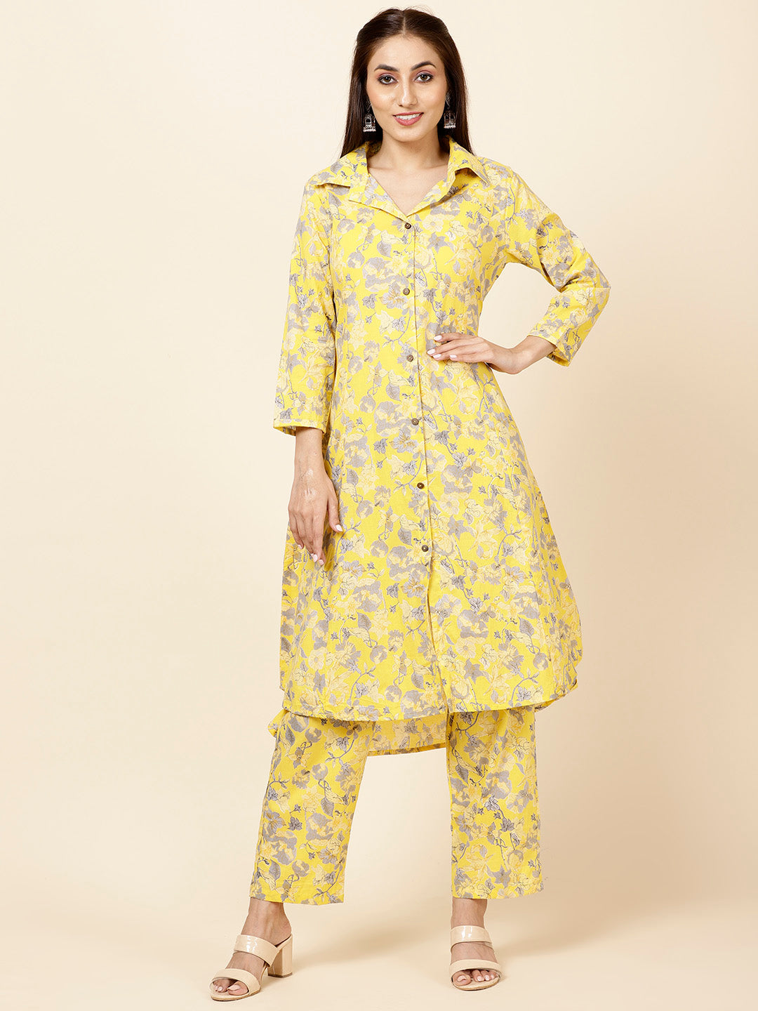 Floral Printed Cotton Kurta With Pants