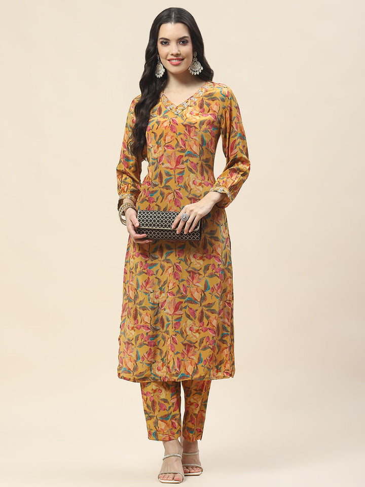 Printed Crepe Kurta With Pants