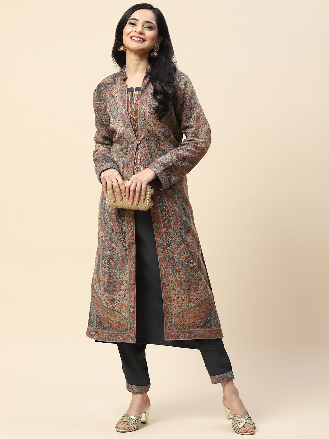 Resham Jaal Woven Pashmina Kurta With Pants &amp; Jacket
