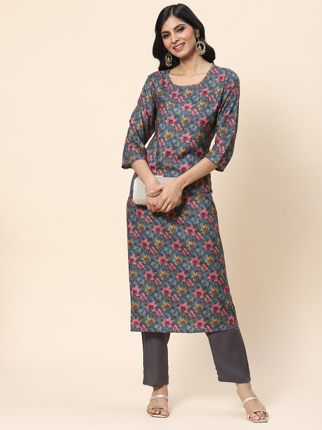 Floral Printed Pashmina Kurta With Pants