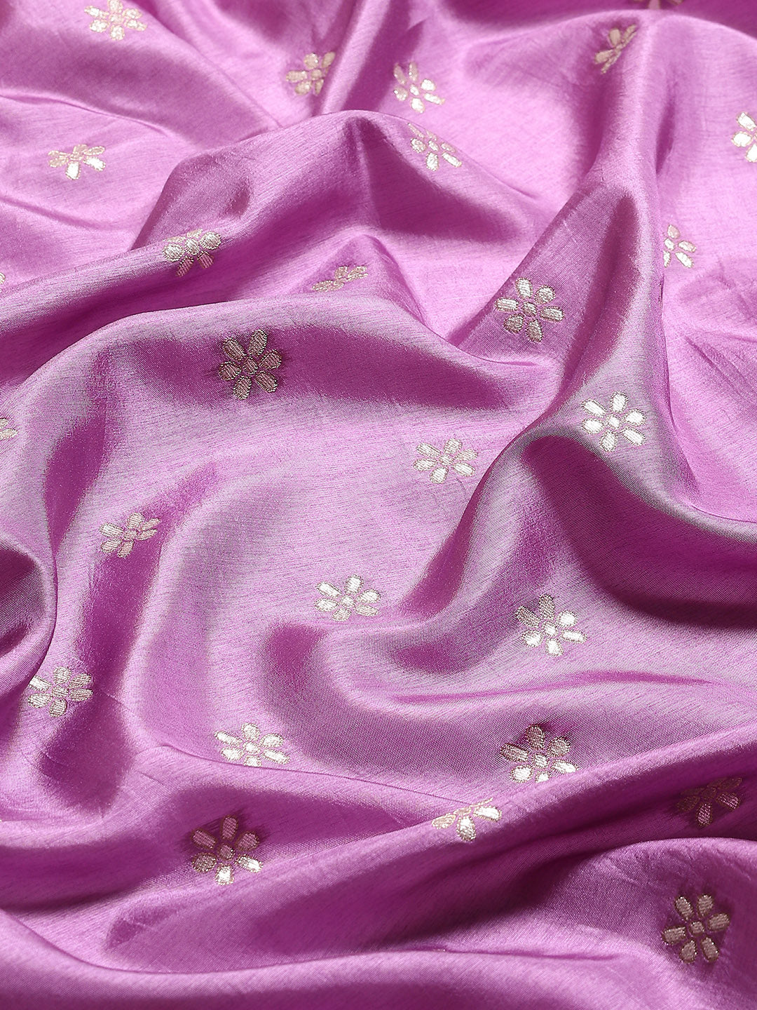 Zari Booti Woven Handloom Saree
