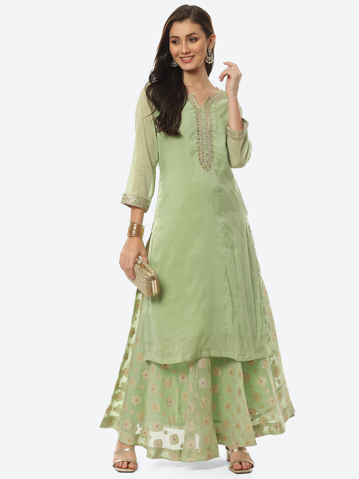 Neck Patti Chanderi Kurta With Skirt