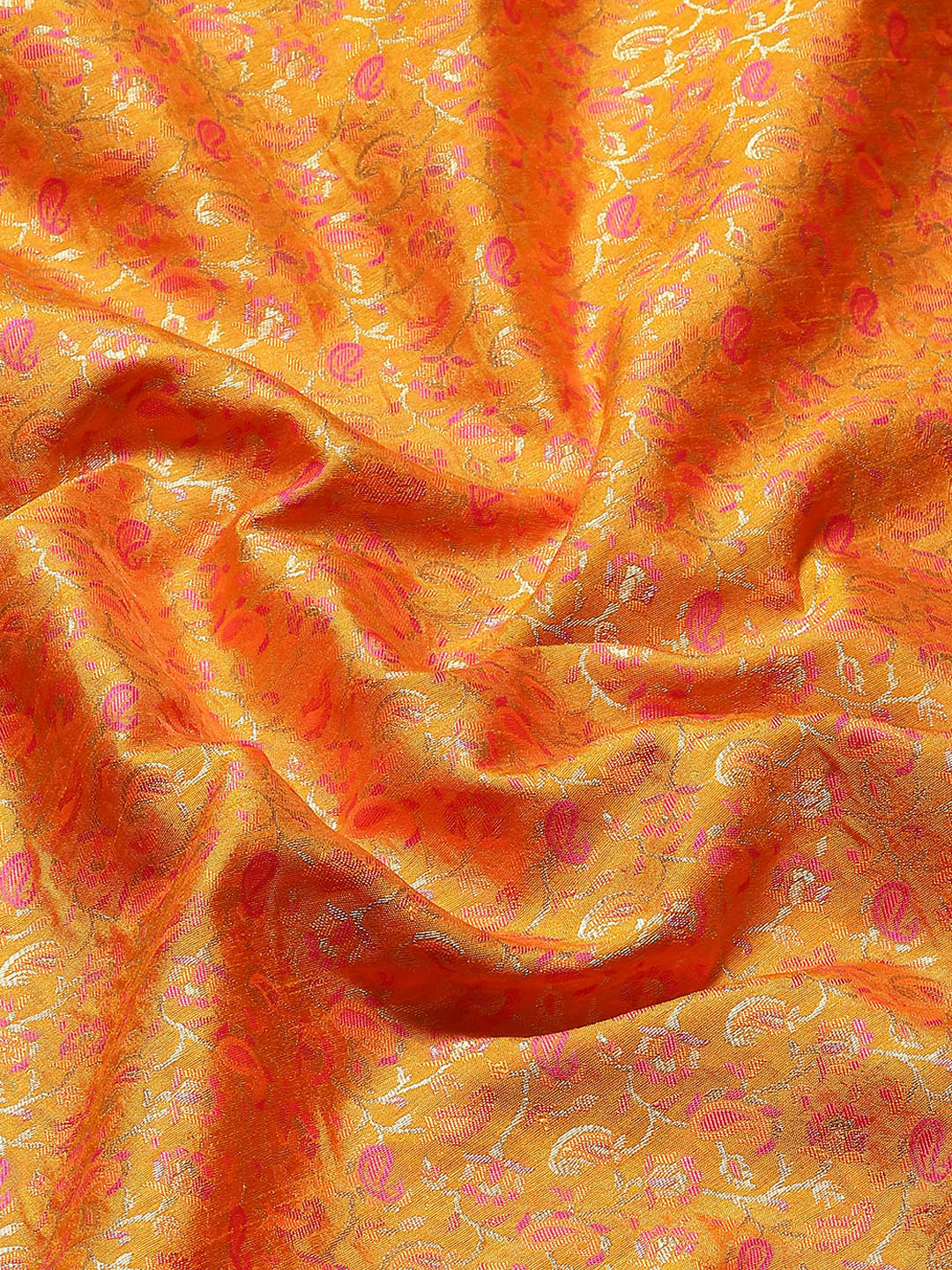 Zari Jaal Handloom Woven Saree