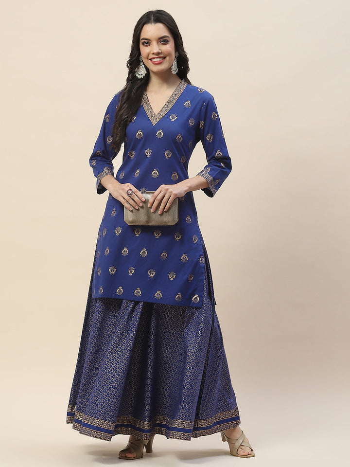 Printed Neck Patti Cotton Kurta With Skirt