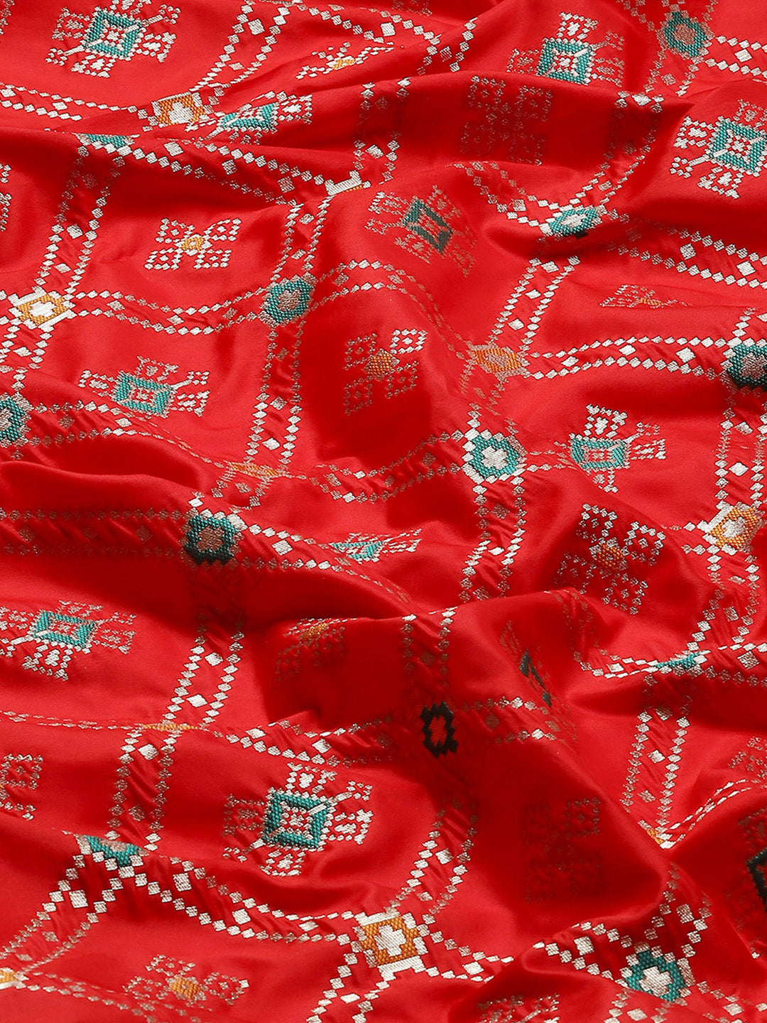 Zari Jaal Woven Art Silk Banarsi Saree