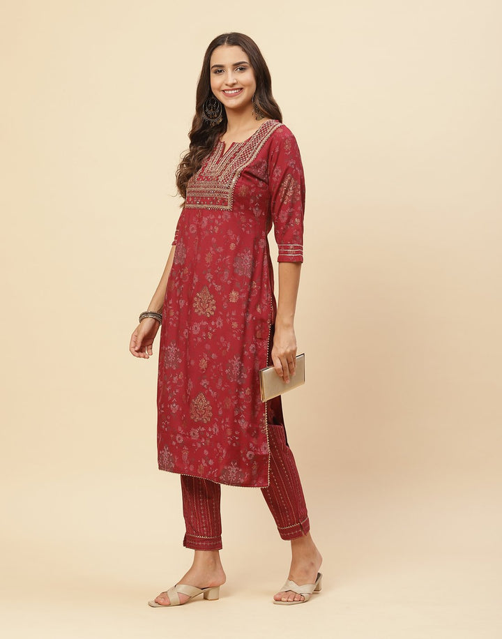 Embroidered Cotton Kurti With Pant