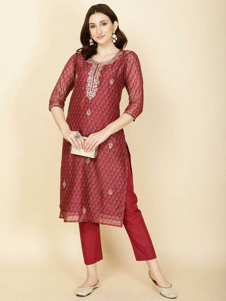 Floral Printed Chanderi Kurta With Pants