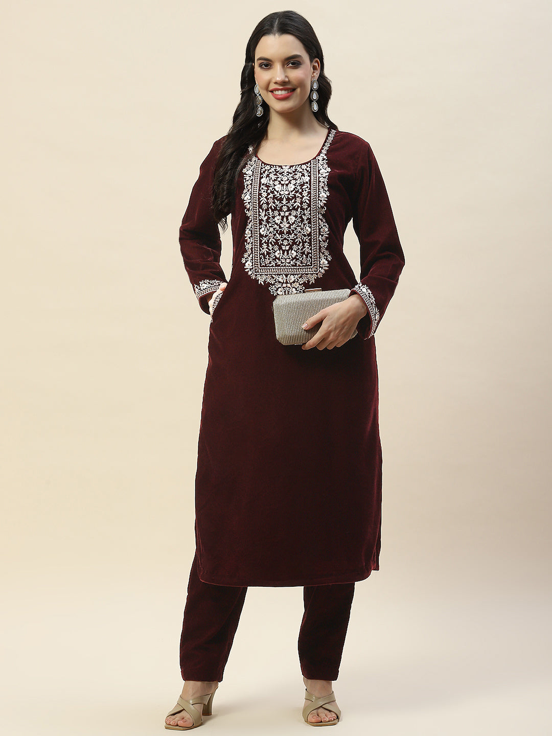 Neck Embroidered Velvet Kurta With Pants