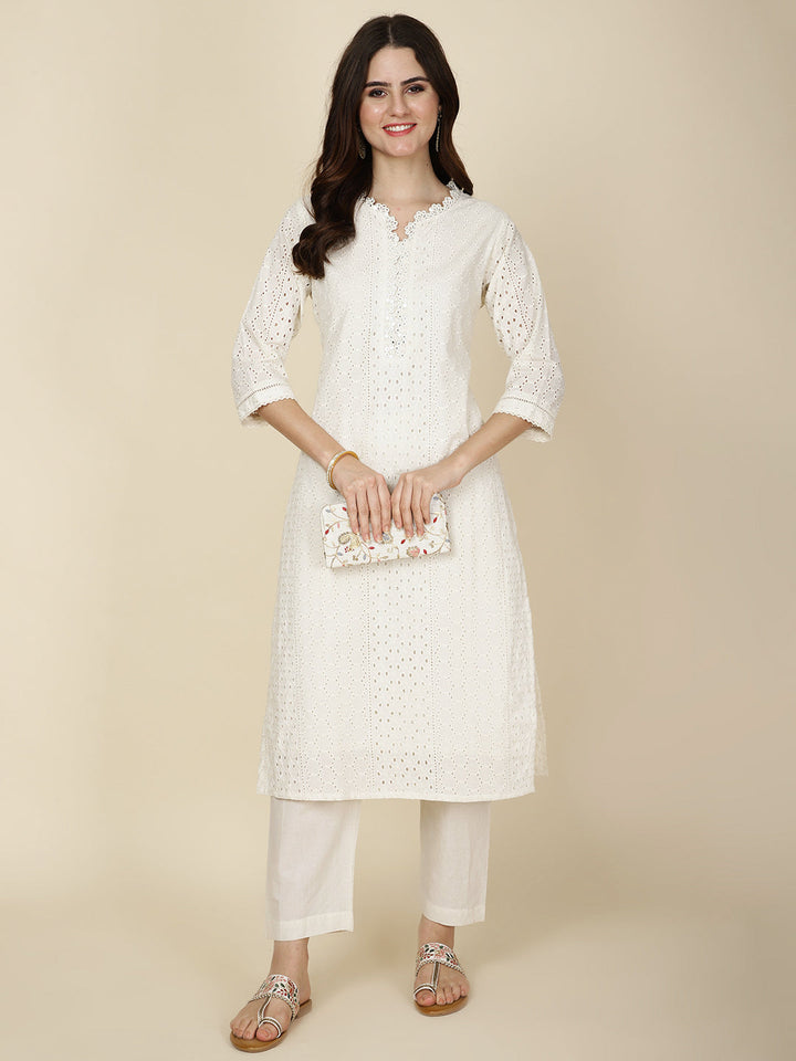 Thread Embroidery Cotton Kurta With Pants