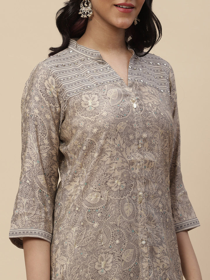 Sequin Crepe Kurta With Pants