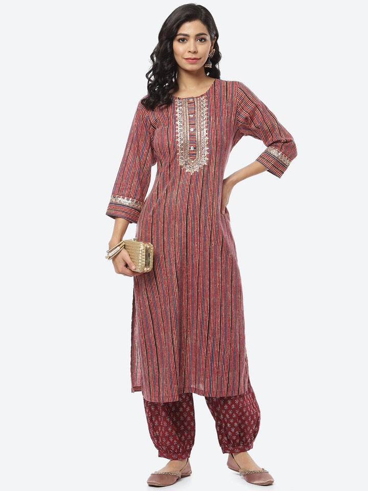 Printed Zari Neck Cotton Kurti With Afghani Pant