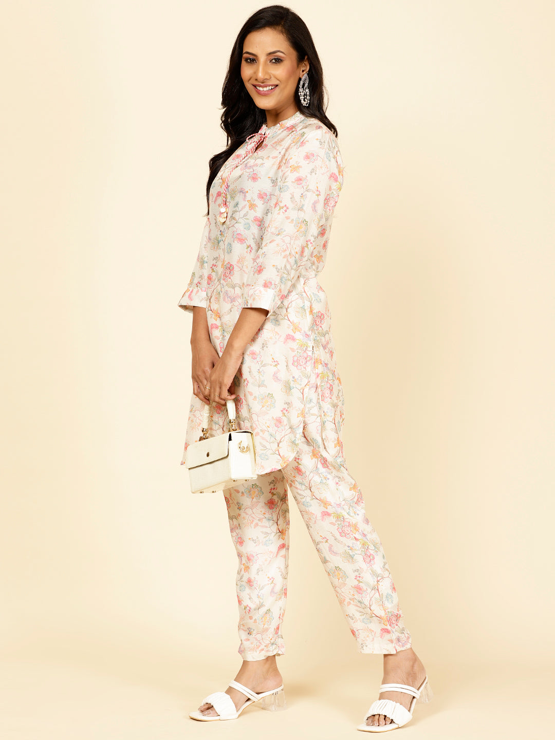 Floral Printed Muslin Kurti With Pants