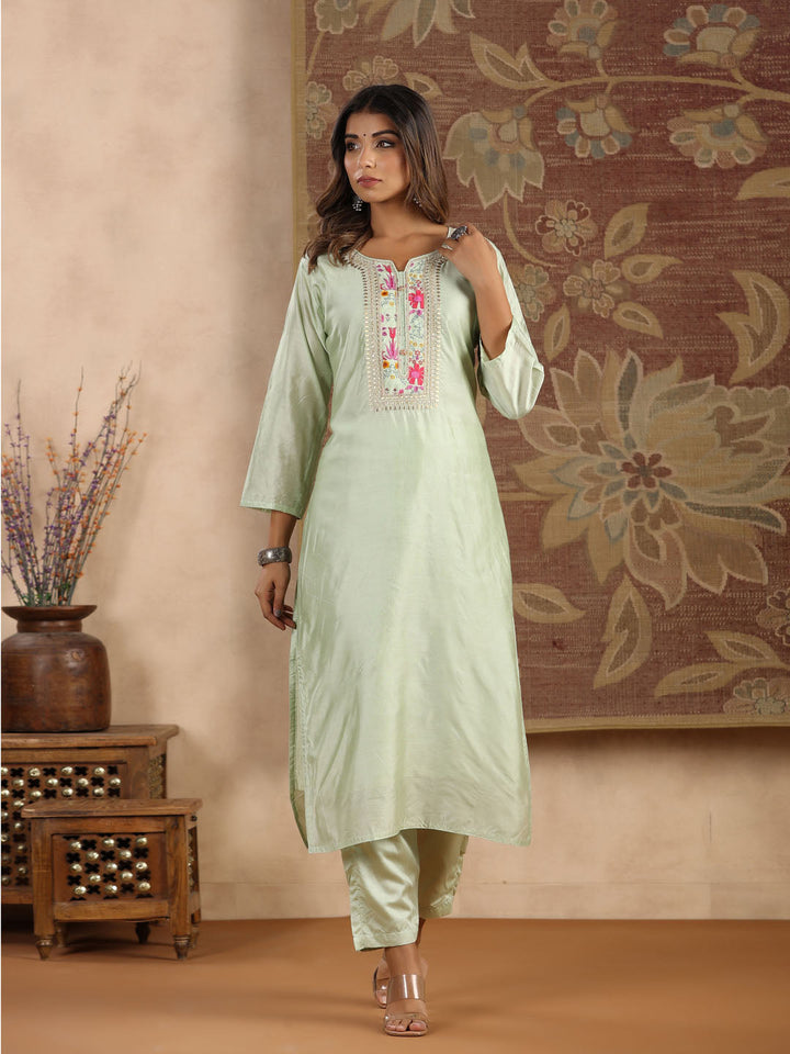 Neck Embroidered Chanderi Kurta With Pants &amp; Dupatta