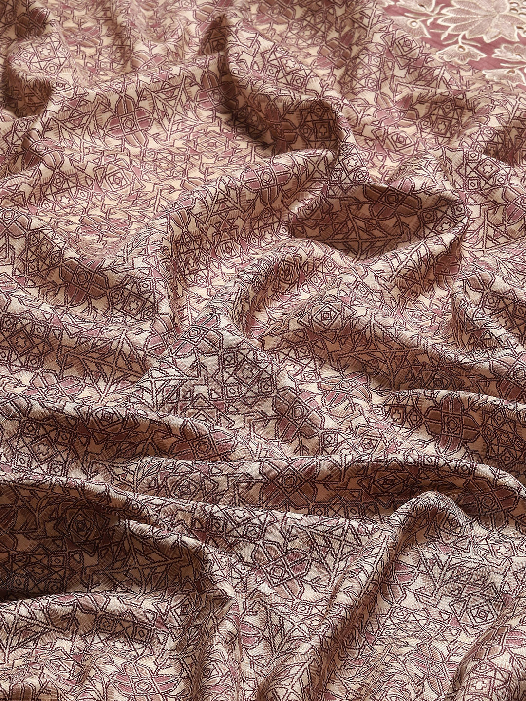Traditional Print Tussar Saree