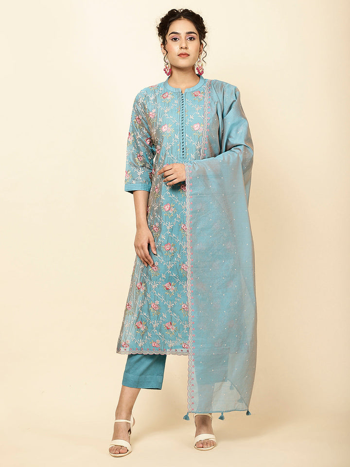 Embroidered Chanderi Kurta With Pants &amp; Dupatta