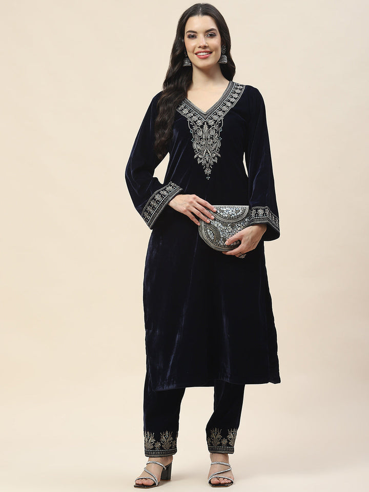 Neck Embroidered Velvet Kurta With Pants