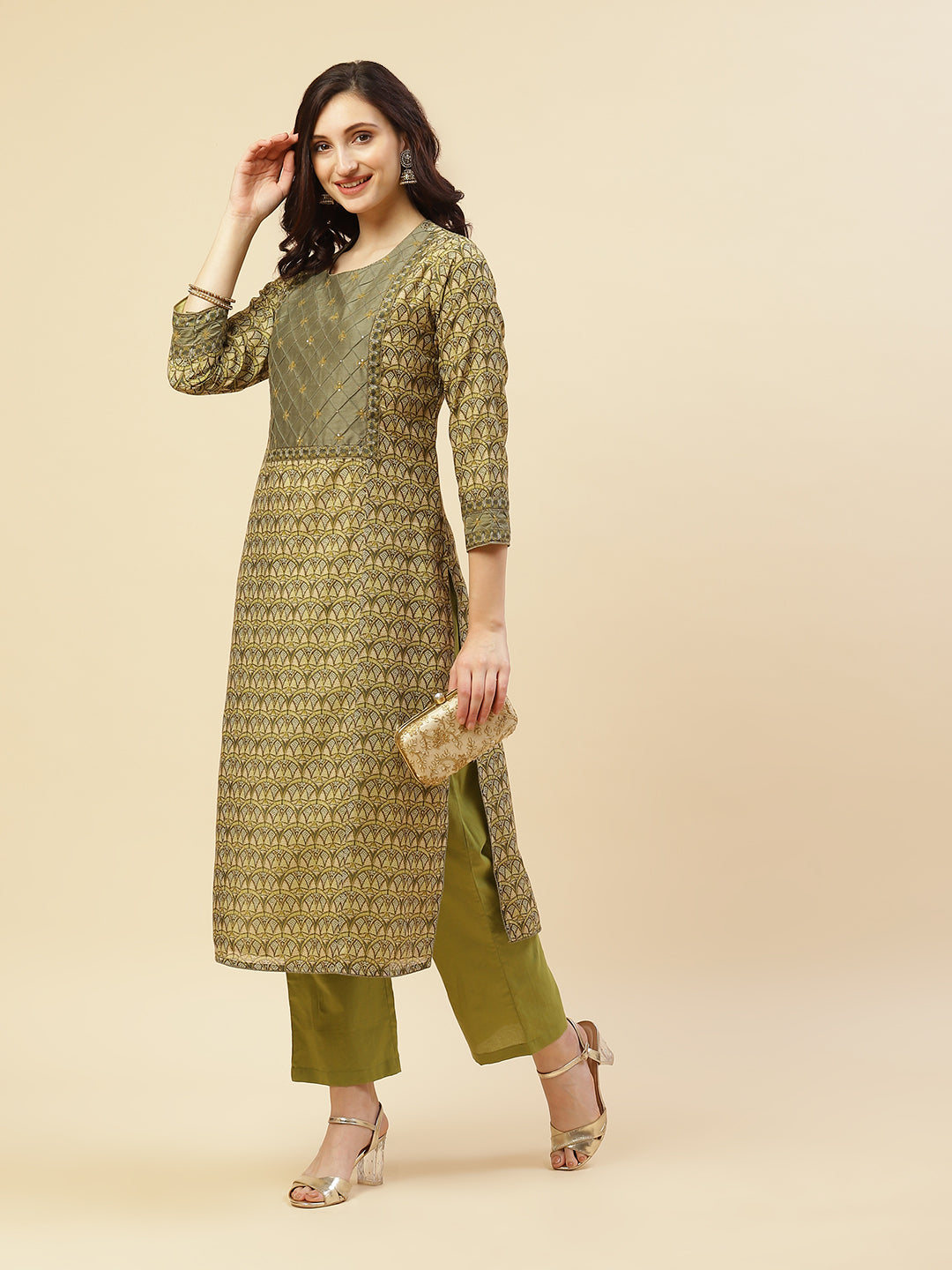 Booti Printed Chanderi Kurti With Pant